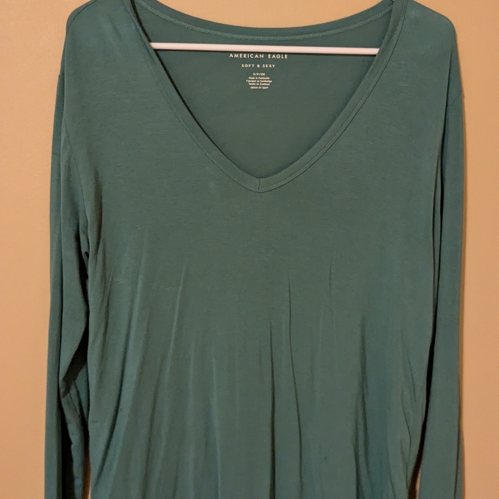American Eagle Soft & Sexy Teal V-Neck Blouse